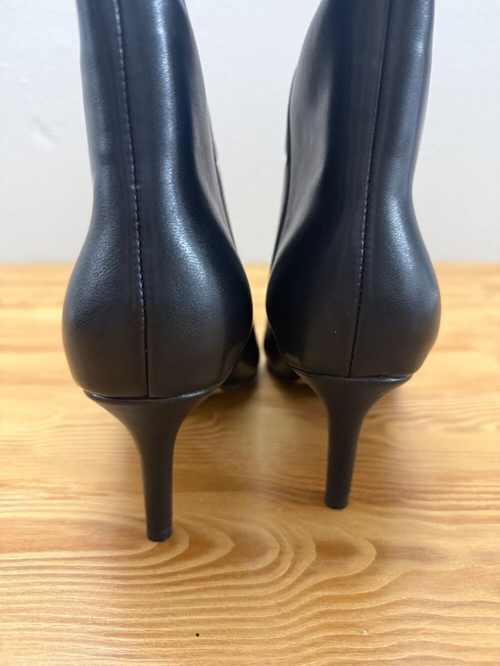 Wet Kiss Knee High Boots Matte Size 9.5 - 1461 - Picture 3 of 9